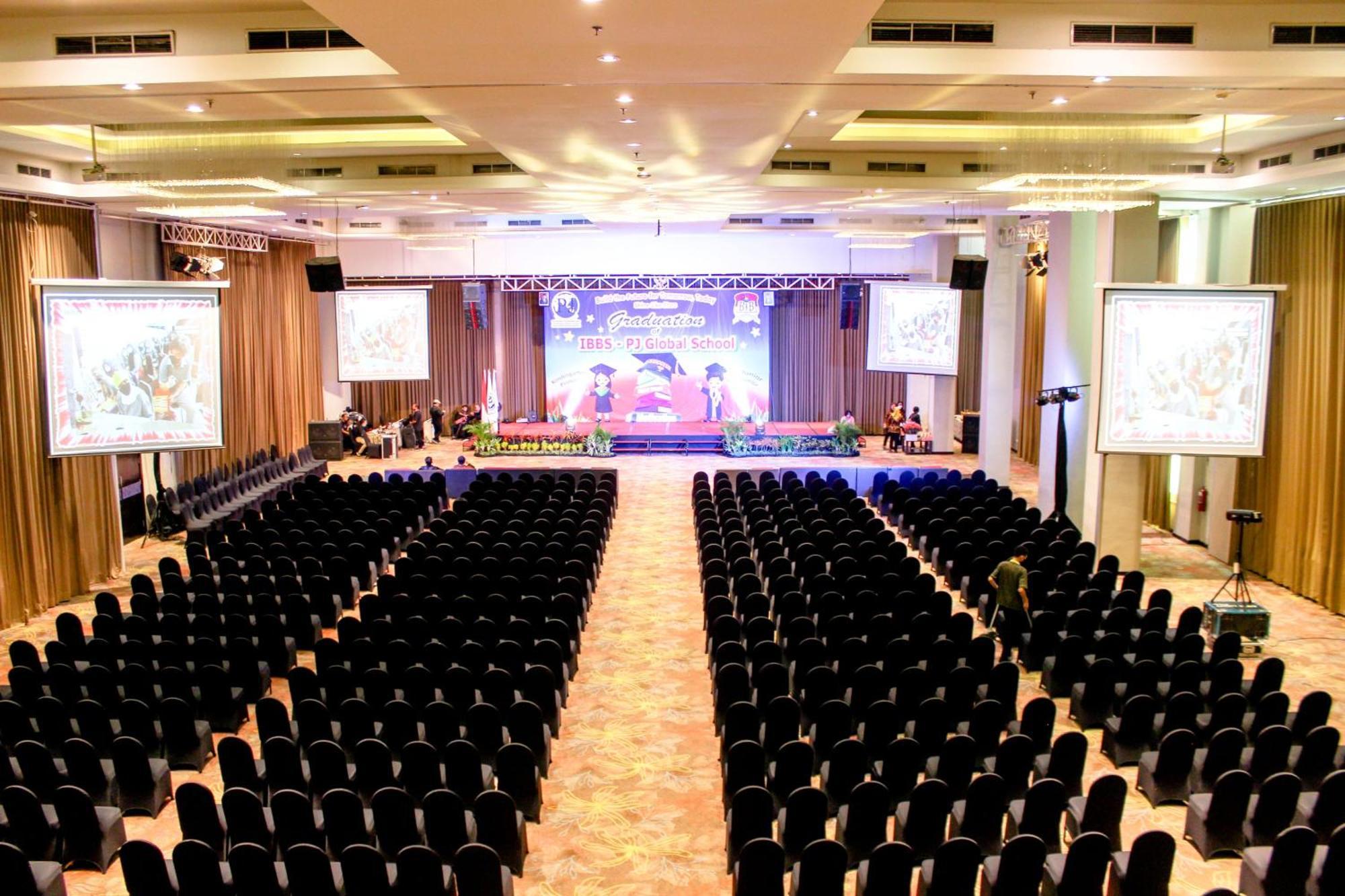 Savana Hotel & Convention Malang Eksteriør bilde